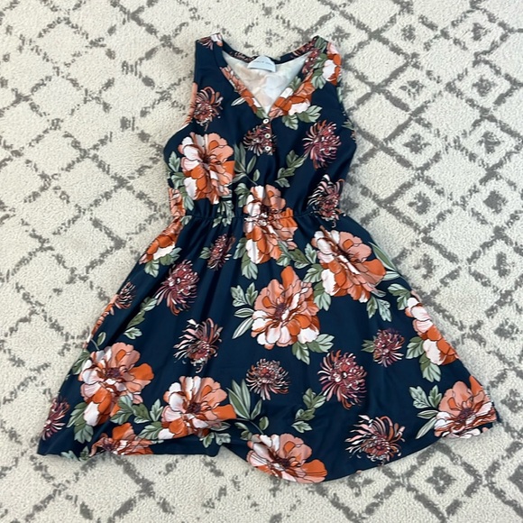 French Grey Dresses & Skirts - Floral dress